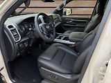 Dodge RAM (2022) +TRAVELLER+LOOK26+HEMI+ - náhled 17