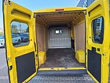 Peugeot Boxer (2017) Furgon 3300 L3H2 BHDi 130k M6 - náhled 9