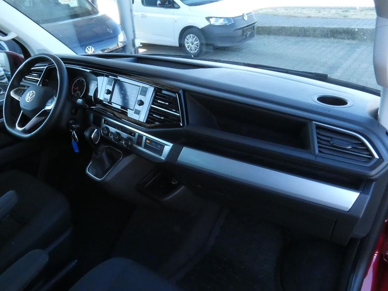 Volkswagen Multivan 6.1. LONG 2.0 TDI 4MOTION - fotka 18 z 28