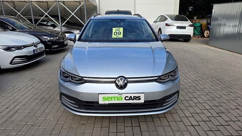 Volkswagen Golf (2023) 1.5 TSI 110kW Style - fotka 3 z 34