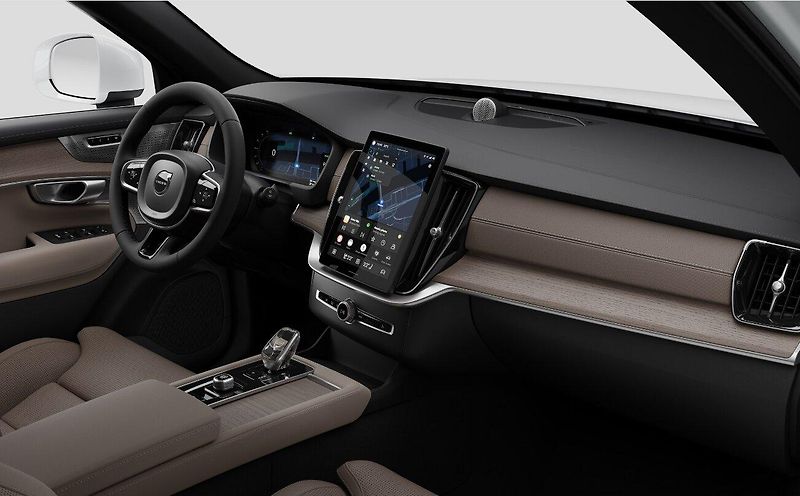 Volvo XC90 (2026) T8 AWD PLUS BRIGHT - fotka 10 z 16