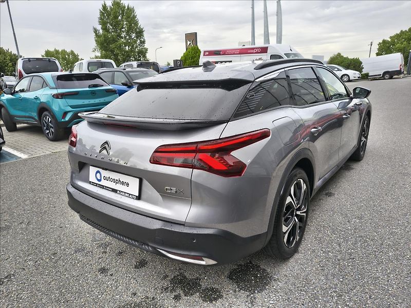 Citroën C5 X 1,6   SHINE Pack hybrid 225k - fotka 3 z 29
