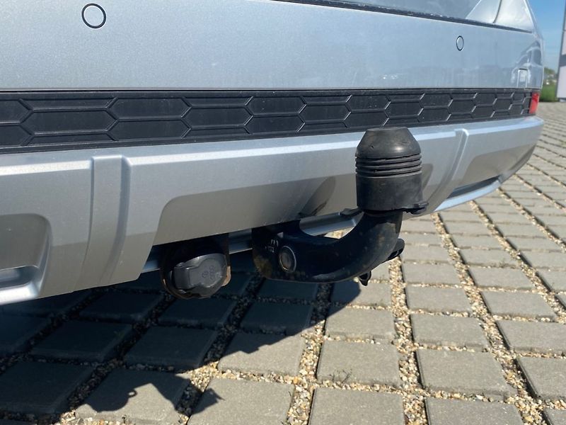 Škoda Octavia (2016) Kombi SCOUT 2,0 (110kW) 4X4 NM - fotka 28 z 33