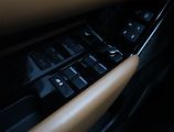 Land Rover Range Rover Velar (2017) D300 - náhled 15