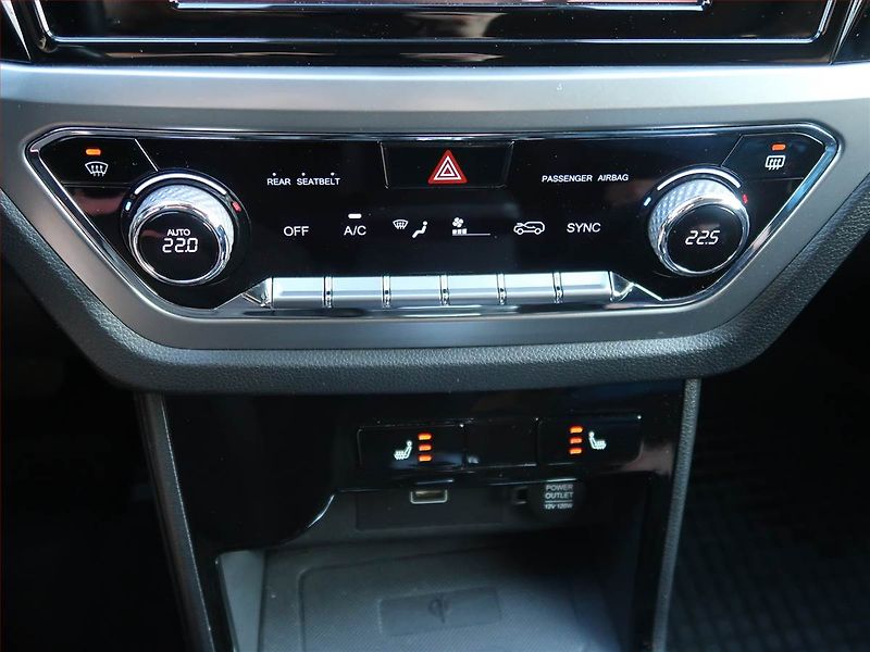 Škoda Kamiq (2024) Monte Carlo 1.5 TSI - fotka 17 z 22