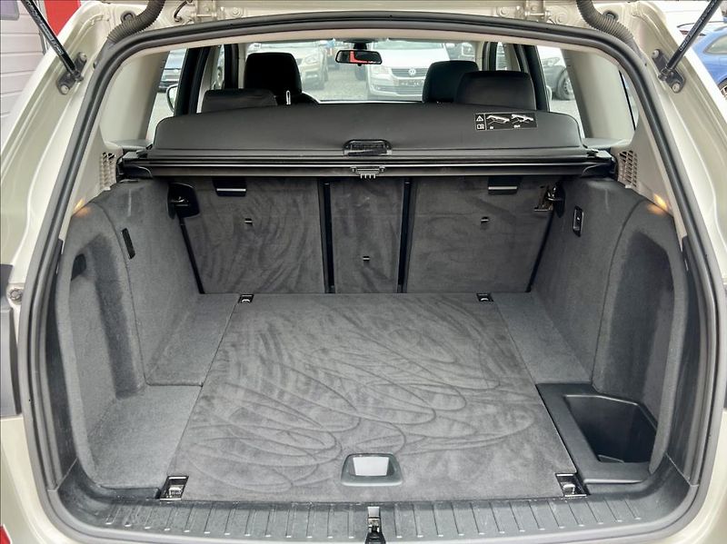 BMW X3 2,0 D  xDrive / KLIMA - fotka 14 z 36