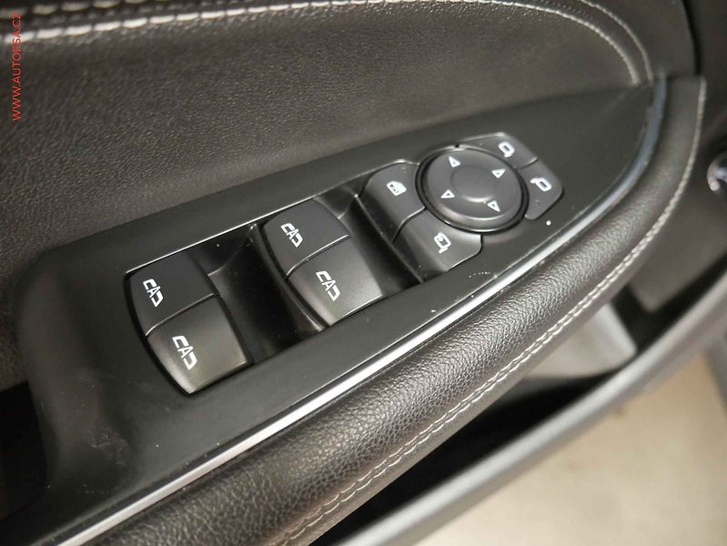 Opel Insignia (2018) 2.0 CDTI 4x4, 2.maj, LED - fotka 20 z 22