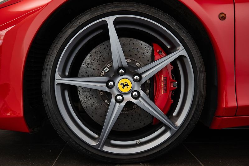 Ferrari 458 Italia - fotka 19 z 22