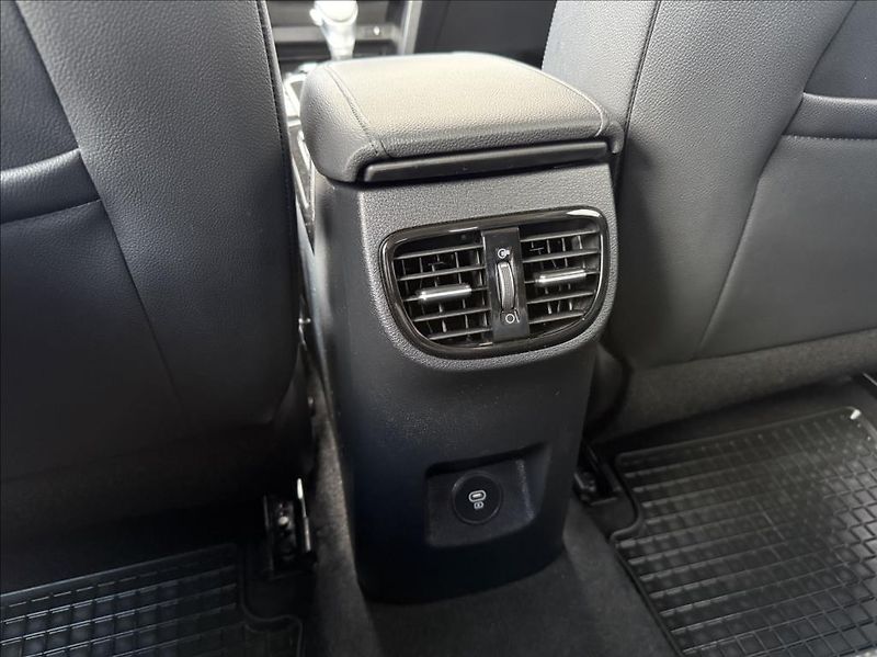 Kia XCeed 1,5 T-GDI DCT  Top Tažné - fotka 16 z 25