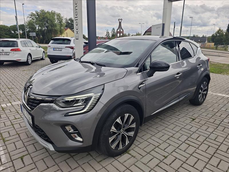 Renault Captur 1,3 TCe140  Techno - fotka 2 z 21