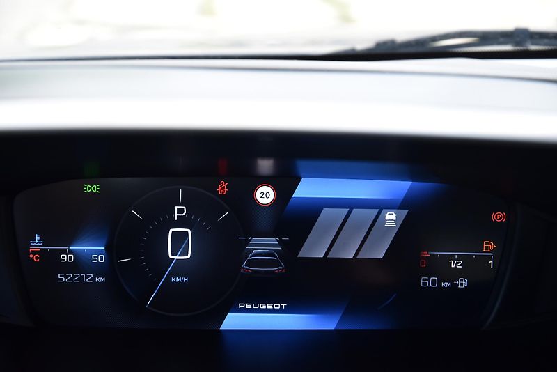 Peugeot 308 1.2 PureTech A/T,LED,TEMP,DPH - fotka 23 z 50