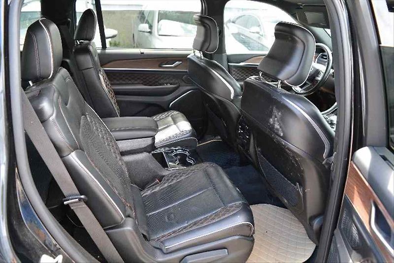 Jeep Grand Cherokee (2021) 3,6L AWD AT - fotka 20 z 21
