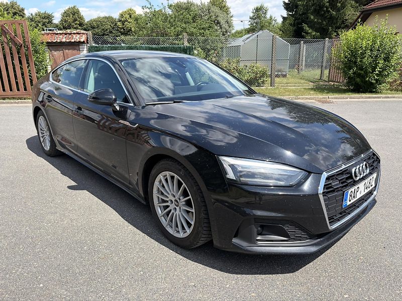 Audi A5 (2021) 2.0 40 Tdi Quatro S Tronic ČR - fotka 2 z 29