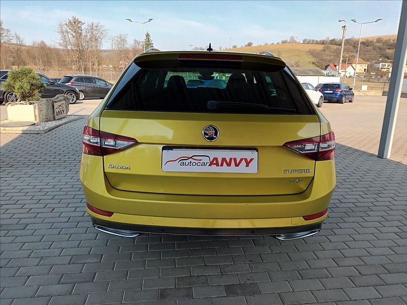 Škoda Superb 2,0 TDI,4X4,Sportline,ČR,DSG, - fotka 6 z 50