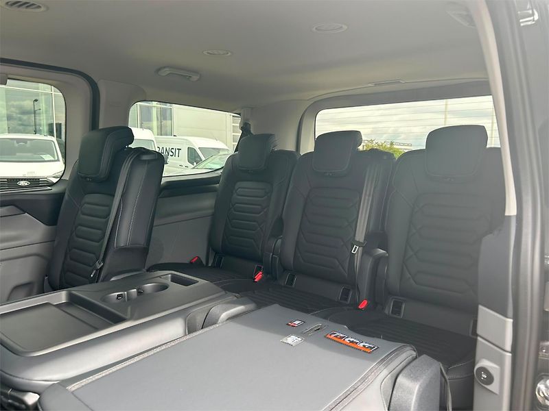 Ford Tourneo Custom (2026) Titanium X L1, Tourneo, 2.0 Ec - fotka 15 z 20