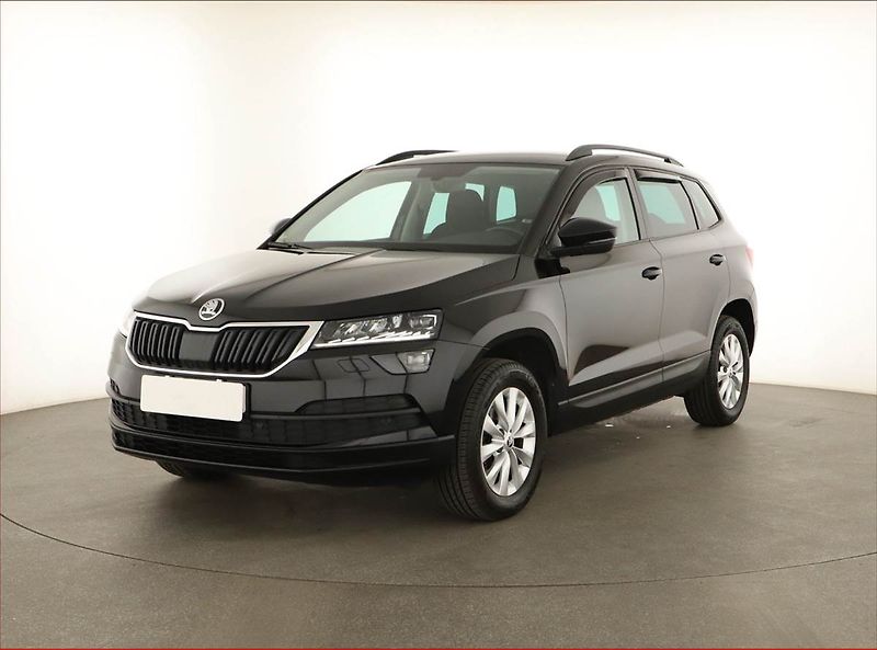 Škoda Karoq (2020) Ambition 1.0 TSI, Serv.kniha - fotka 2 z 13
