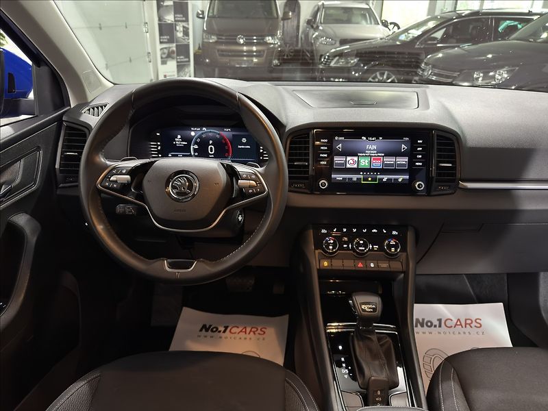 Škoda Karoq 2,0   TDI DSG 4X4 VIRTUAL ACC - fotka 23 z 33