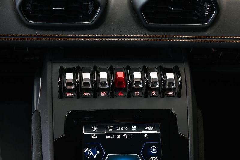 Lamborghini Huracán EVO coupé /LIFT/Sensonum/PPF - fotka 13 z 23
