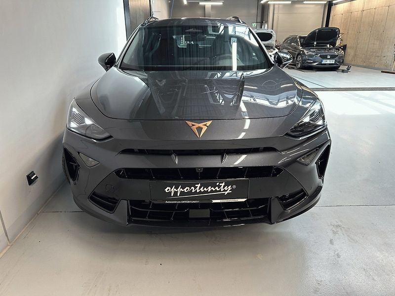Cupra Formentor (2026) 1.5 eTSI 150k DSG *TAŽNÉ* - fotka 2 z 21