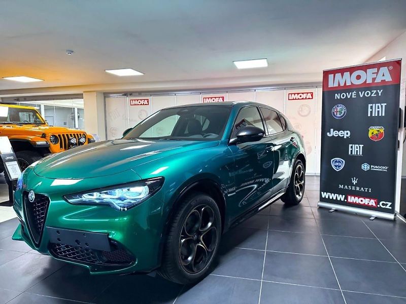 Alfa Romeo Stelvio (2026) 2.0 T 280k AT8 ZF Q4 4x4 Inten - fotka 3 z 25