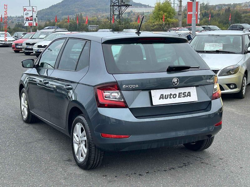 Škoda Fabia (2019) 1.0 TSi, 1.maj,ČR, Style - fotka 6 z 18