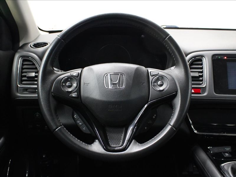 Honda HR-V 1,5 i-VTEC Elegance - fotka 17 z 32