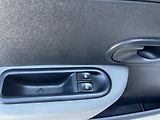 Renault Clio 1.2i 16v KLIMA KOUPENO V ČR - náhled 12