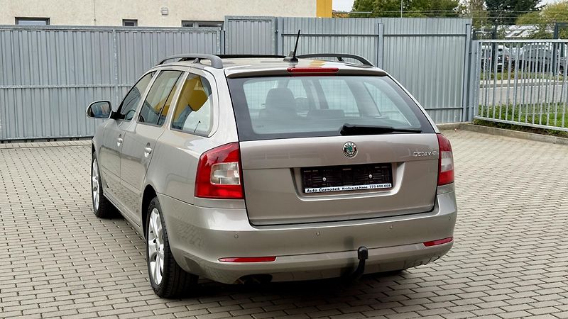 Škoda Octavia 1.4TSi*90kW*ELEGANCE PLUS*TOP* - fotka 3 z 25