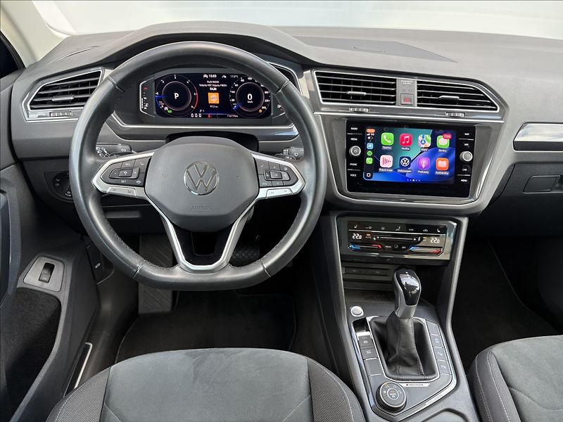 Volkswagen Tiguan 2,0 TDI 110 KW 4M DSG ELEGANCE - fotka 9 z 31