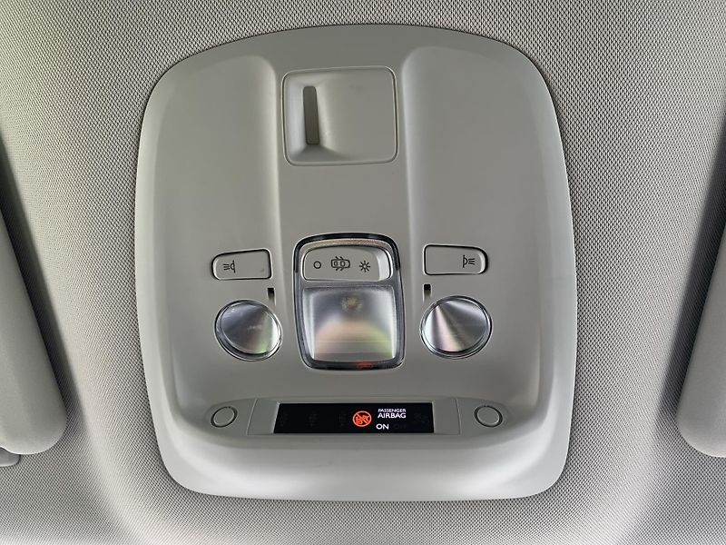 Toyota ProAce Verso VERSO L2 VIP 7S SKYVIEW 2L AT - fotka 21 z 27