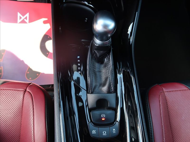 Toyota C-HR 1,8 Hybrid,Selection,NovéČR - fotka 17 z 26