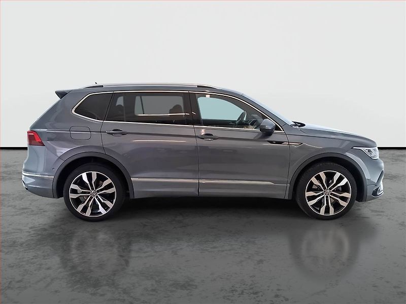 Volkswagen Tiguan (2024) 2.0 TSI - fotka 6 z 22
