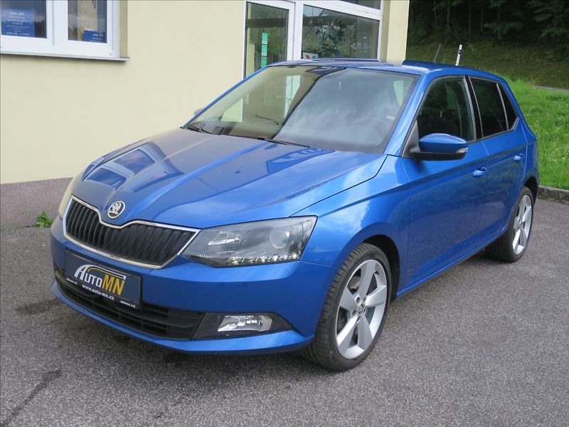 Škoda Fabia 1,2  TSI - fotka 1 z 30
