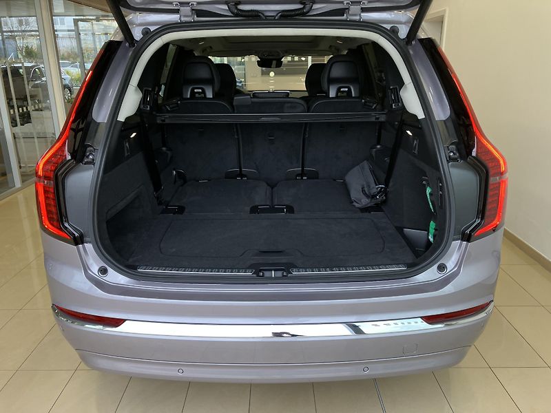 Volvo XC90 B5 AWD Ultra Bright AT8, ČR - fotka 14 z 49