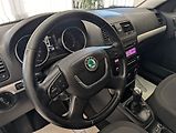 Škoda Yeti 2.0 TDI 4X4 - náhled 14