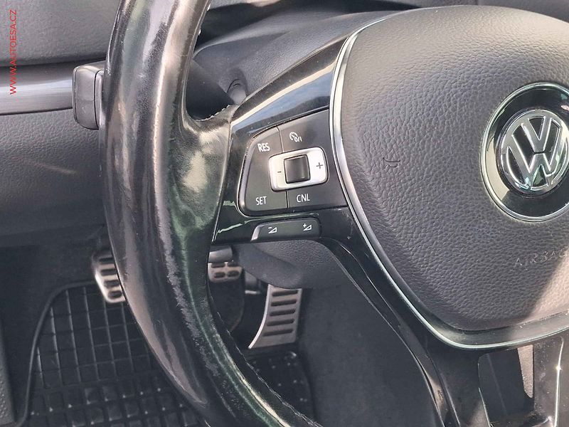 Volkswagen Sharan (2016) 2.0 TDi, 2.maj, AC, bixen - fotka 14 z 20