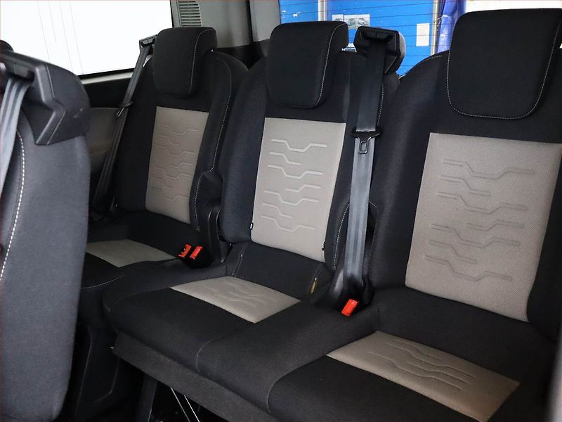 Ford Tourneo Custom (2018) 2.0 EcoBlue, ČR, DPH - fotka 14 z 15