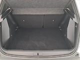 Peugeot 2008 (2020) 1.2 PureTech, Tempomat - náhled 13
