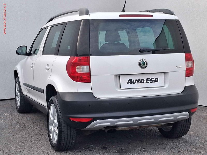 Škoda Yeti (2012) 1.2TSi, Ambition, STK9/28 - fotka 6 z 17