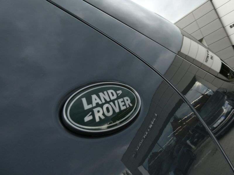 Land Rover Discovery 5 3,0 Gemini D350 - fotka 44 z 45