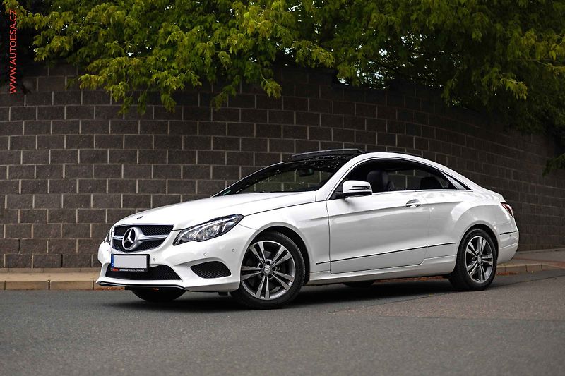 Mercedes-Benz Třídy E (2016) 3.0 d E 350 d, 1.maj,ČR - fotka 2 z 28