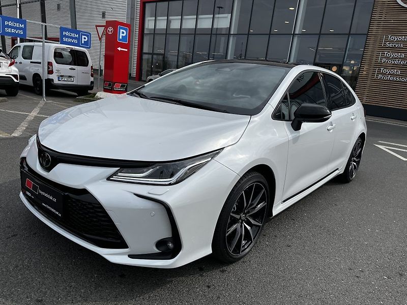 Toyota Corolla 1.8Hybrid GR Sport ODBĚR IHNED - fotka 8 z 29