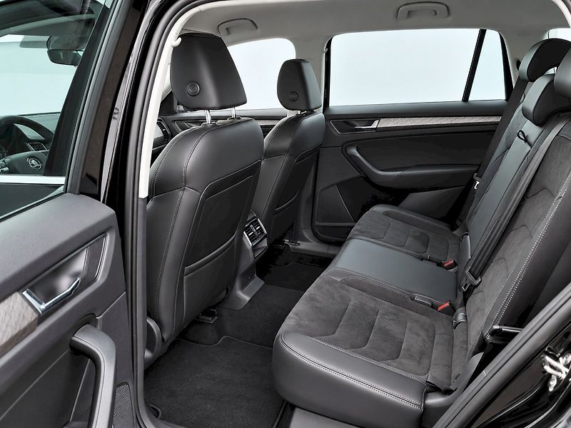 Škoda Kodiaq (2023) STY 4X4 TD 110/2.0 A7A - fotka 13 z 29