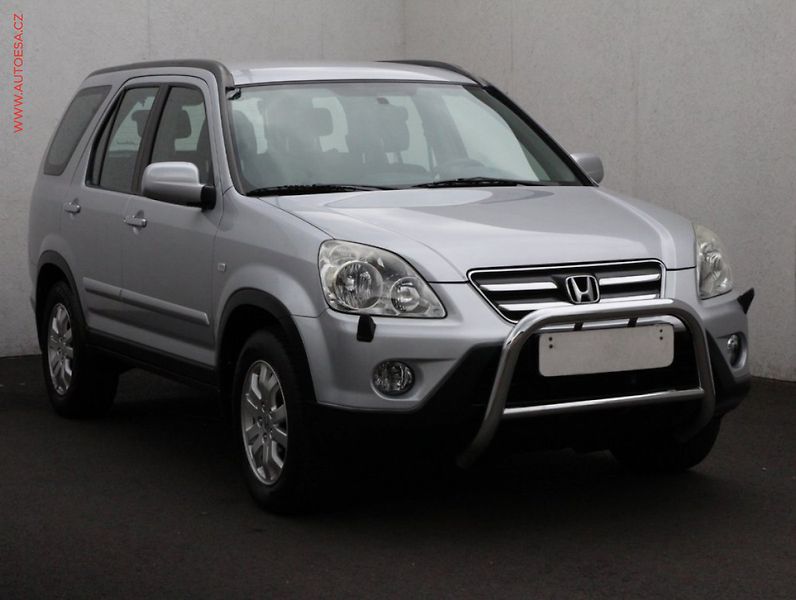 Honda CR-V (2005) 2.0 i -VTEC 4x4, AT, autoAC - fotka 1 z 3