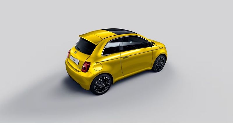 Fiat 500 (2026) La Prima Hybrid 1.0 BSG - fotka 3 z 5