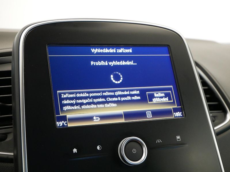 Renault Grand Scénic - fotka 19 z 28