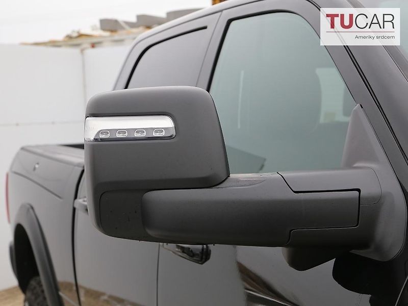Dodge RAM (2026) 2500 Power Wagon 6.4 V8 RamBox - fotka 12 z 60