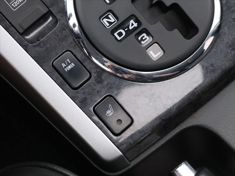 Suzuki Grand Vitara 3,2 VVT 171kW V6 CZ Aut. - fotka 23 z 32