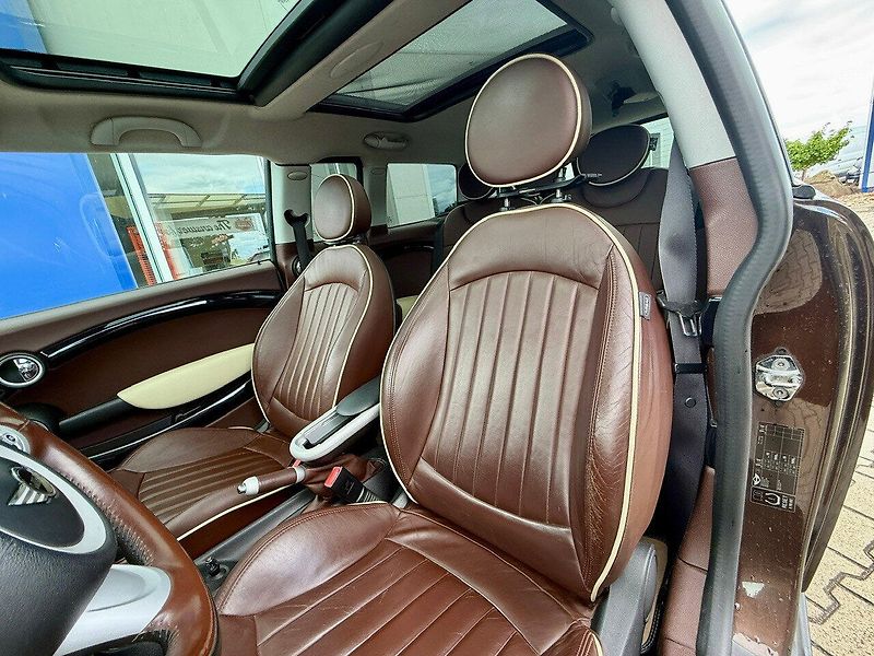 Mini Clubman (2008) Cooper S ClubMan 1.6T 128 - fotka 9 z 13