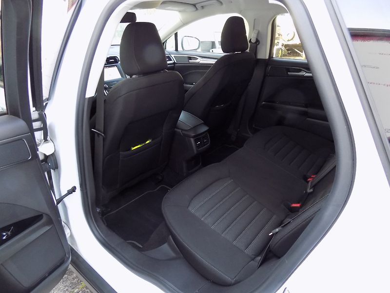 Ford Mondeo (2019) 2.0TDCi/Trend/LED/DPH/ - fotka 11 z 45